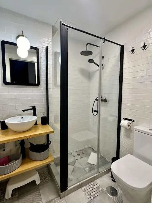 Sea & Wave Teresa Apartment Malaga 0*,  Spain